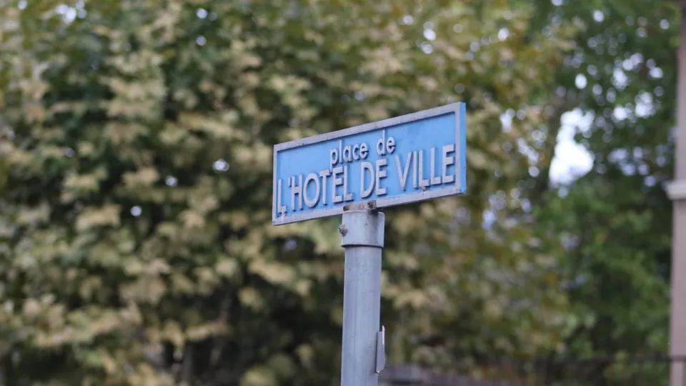 Monthey pourrait-elle voir son parking de l’Hôtel de Ville dégagé de ses voitures en surface? C’est la piste privilégiée par la Municipalité.